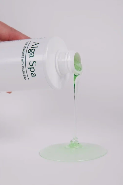 Шампунь с живой хлореллой для восстановления силы волос Hair therapy shampoo, 750 ml  Alga Spa